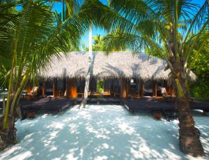 Photo #4 of Medhufushi Island Resort in Meemu Atoll, Maldives