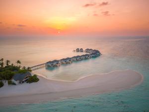Photo #4 of NH Collection Maldives Havodda Resort - 50 percent discount on roundtrip airport transfers for 2 people, applicable for stays of minimum of 6 nights in Gaafu Dhaalu Atoll, Maldives