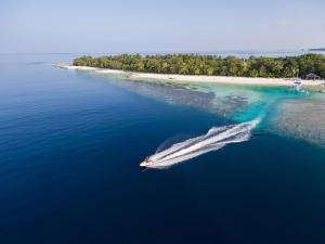 Photo #6 of Lily Beach Resort and Spa - All Inclusive in South Ari Atoll, Maldives