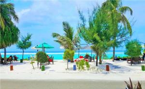 Photo #6 of Rivethi Beach in Hulhumalé, Maldives