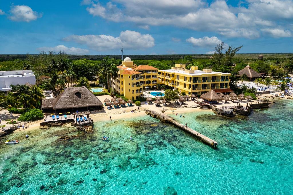 Photo of Playa Azul Cozumel in Cozumel, Mexico