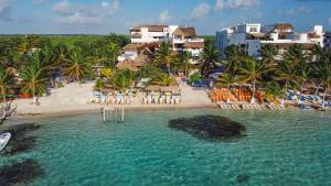 Photo #6 of 40 Cañones in Mahahual, Mexico