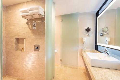 Photo #3 of Crown Paradise Golden All Inclusive Resort - Adults Only in Puerto Vallarta, Mexico