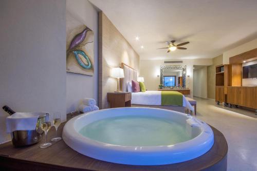 Photo #3 of Almar Resort Luxury LGBT Experience by Mantamar Beach Club in Puerto Vallarta, Mexico