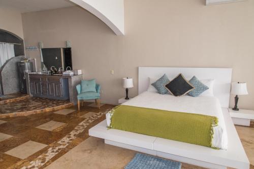 Photo #2 of Oceanfront Serenity in Gated Community near Rosarito in Playas de Rosarito, Mexico