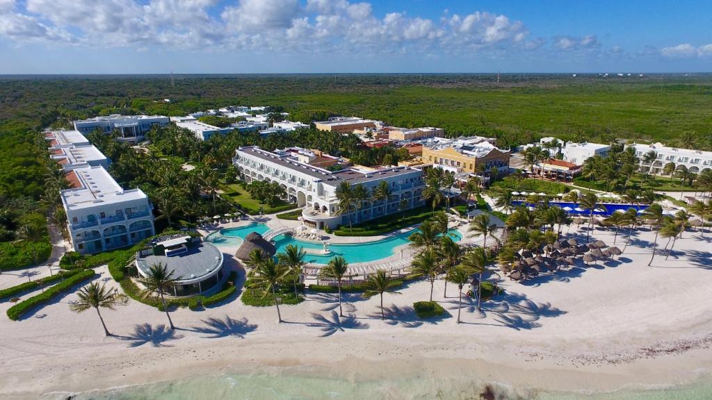 Photo #1 of Dreams Tulum Resort & Spa in Tulum, Mexico