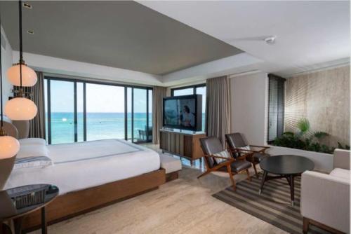 Photo #2 of Hyatt Centric Playa del Carmen - Downtown House & Beach House in Playa del Carmen, Mexico