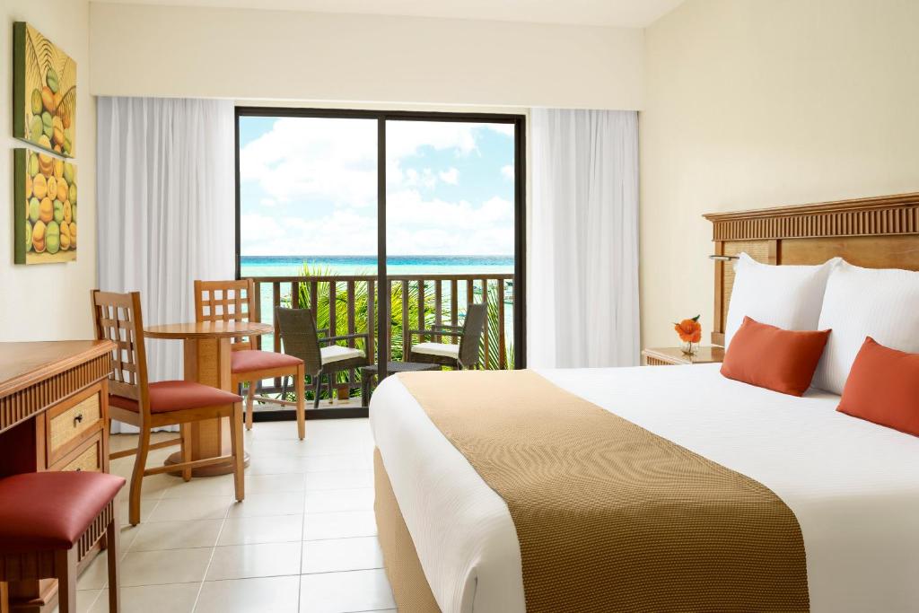 Photo #1 of The Reef Coco Beach Resort & Spa- Optional All Inclusive in Playa del Carmen, Mexico