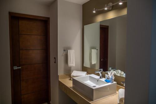 Photo #3 of Ocean View Beach Hotel in Mazatlán, Mexico