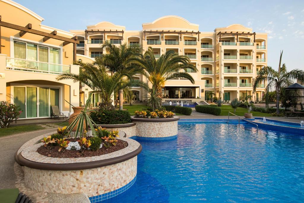Photo #1 of Diamond Bay in Mazatlán, Mexico