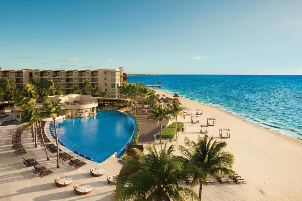 Photo of Dreams Riviera Cancun Resort & Spa - All Inclusive in Puerto Morelos, Mexico