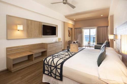 Photo #2 of Riu Palace Baja California - Adults Only - All Inclusive in Cabo San Lucas, Mexico