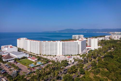 Photo #2 of Wyndham Alltra Vallarta, All-Inclusive Resort in Nuevo Vallarta, Mexico