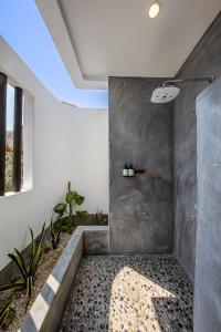 Photo #4 of Casa Kuaa in Brisas de Zicatela, Mexico