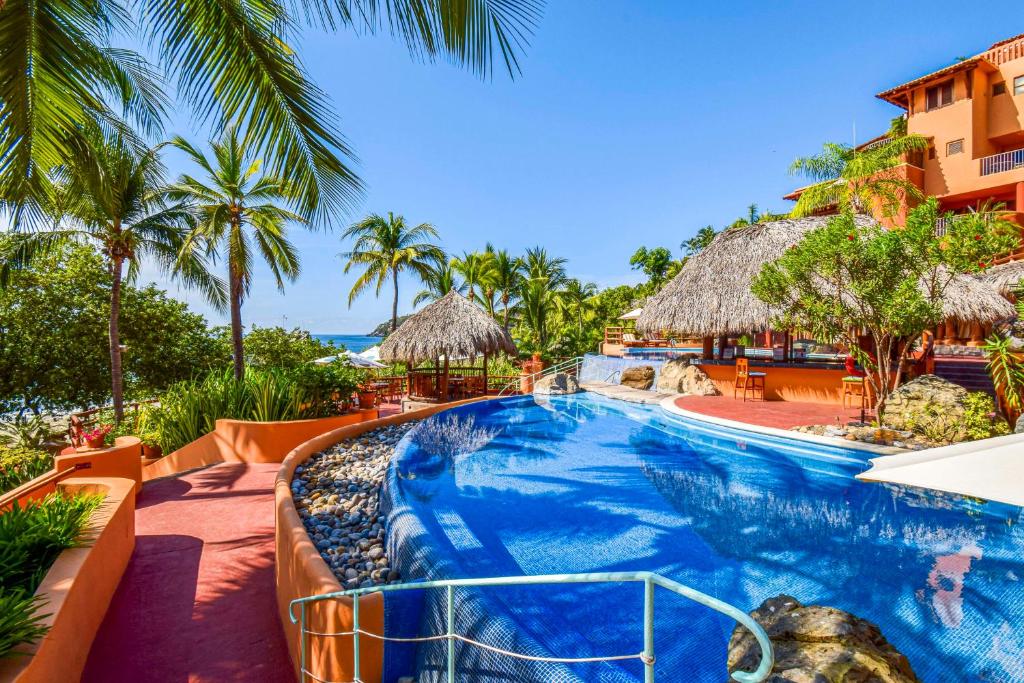 Photo of Hilton Grand Vacations Club Zihuatanejo in Zihuatanejo, Mexico