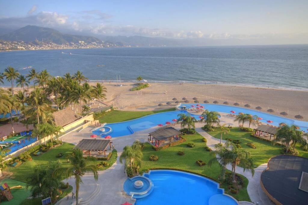 Photo #1 of Ocean front Grand Venetian corner condo in Puerto Vallarta, Mexico