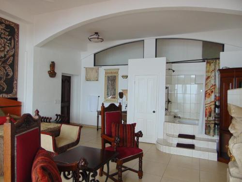 Photo #3 of Poco Cielo Hotel in La Misión, Mexico