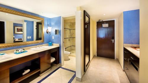 Photo #3 of Princess Mundo Imperial Riviera Diamante Acapulco All Inclusive in Acapulco de Juárez, Mexico