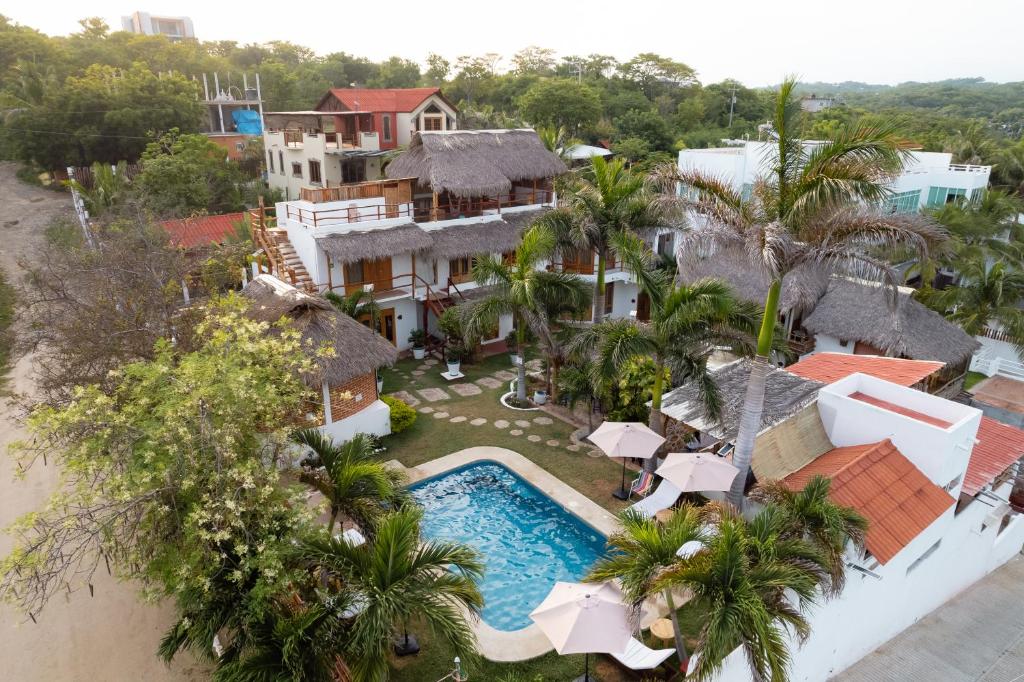 Photo #1 of El Risco in San Pedro Pochutla, Mexico