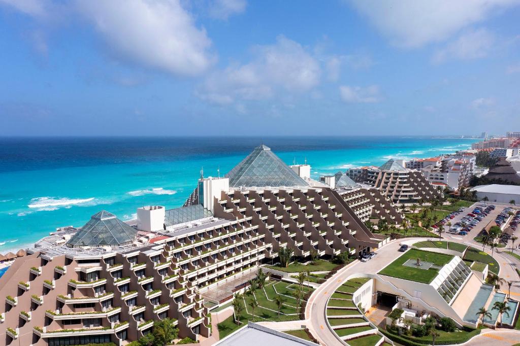 Photo #1 of Paradisus Cancun All Inclusive in Cancún, Mexico
