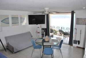 Photo #6 of Increíble Casa frente a la playa in Santa María Colotepec, Mexico