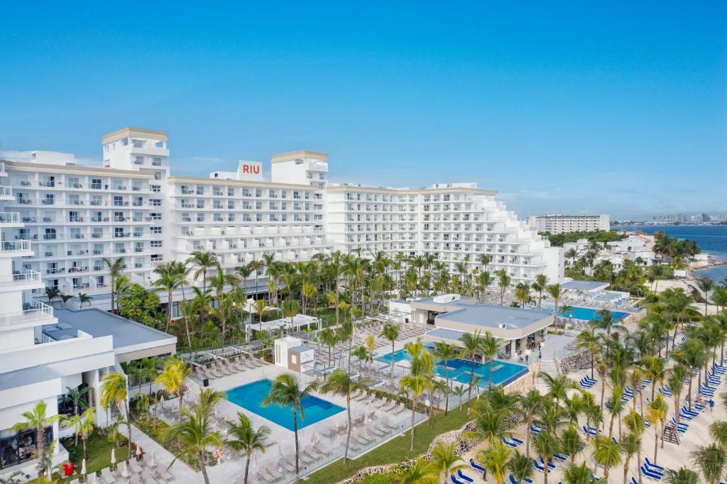 Photo #1 of Riu Caribe - All Inclusive in Cancún, Mexico