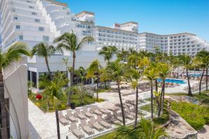 Photo #4 of Riu Caribe - All Inclusive in Cancún, Mexico