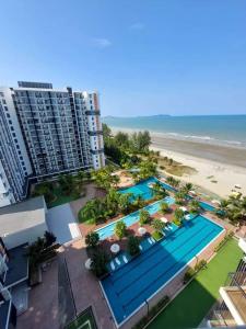 Photo #4 of TimurBay Residence 2Bedroom with Seaview 6pax Level10 Kuantan in Kuantan, Malaysia