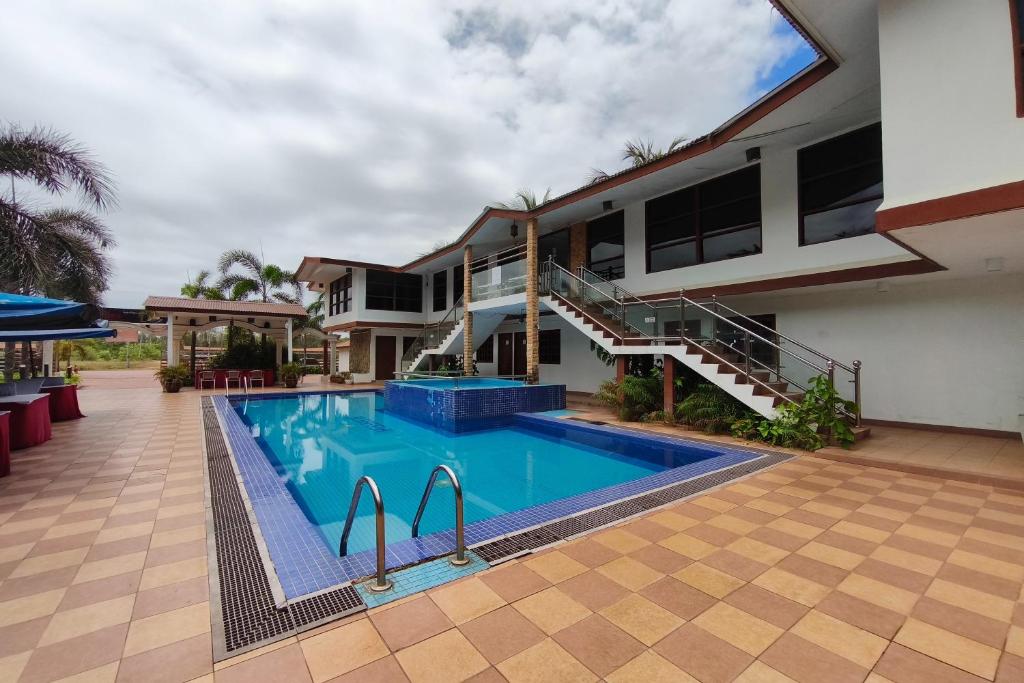 Photo of AlSafina Kijal Beach Resort & Restaurant in Kijal, Malaysia