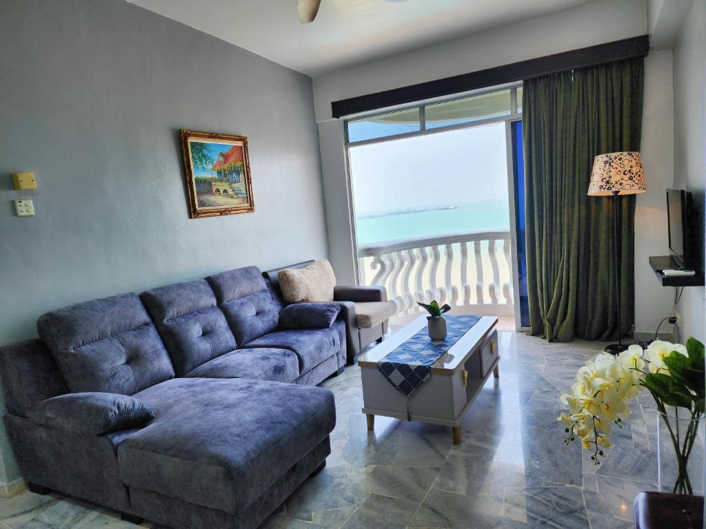 Photo #1 of Glory Beach Resort 7+2 PAX Seaview Suite in Port Dickson, Malaysia