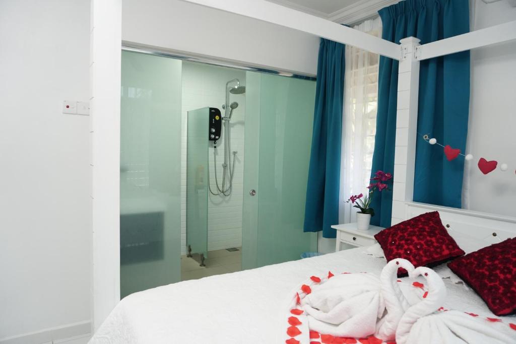 Photo #1 of Beit Azzahra Private Pool Villa at Pantai Batu Hitam in Kuantan, Malaysia