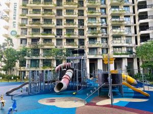 Photo #6 of SeaView 2-bedroom Fully Furnished Apartment Forest City #freeWIFI in Gelang Patah, Malaysia