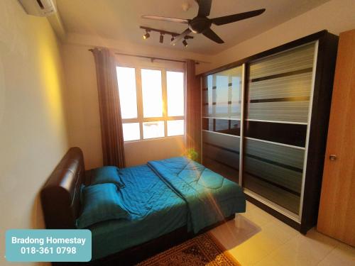 Photo #2 of BRADONG HOMESTAY - MUSLlM ONLY, 3 Queen Bedrooms, Seaview, Infinity Pool, Gym, near Drawbridge & KTCC Mall in Kuala Terengganu, Malaysia
