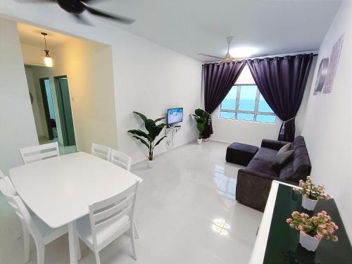 Photo #3 of D'luna Homestay Terengganu SeaView in Kuala Terengganu, Malaysia