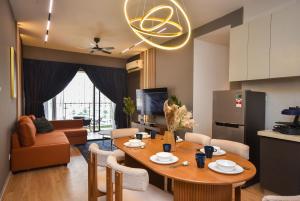 Photo #5 of Country Garden Seaview Suite by Nest Home at Danga Bay in Johor Bahru, Malaysia