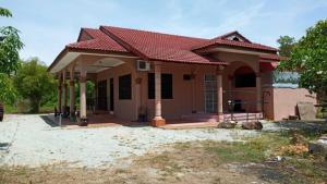 Photo #5 of Homestay Zahra Sri Bayu in Pasir Puteh, Malaysia