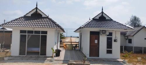 Photo #3 of CC HOMESTAY PRIVATE POOL Kampung Mangkuk, Terengganu in Permaisuri, Malaysia