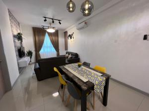 Photo #5 of Kuala Terengganu Sea View KTCVU Homestay Ladang Tanjung with POOL in Kuala Terengganu, Malaysia