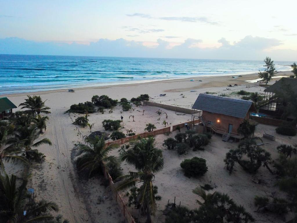 Photo #1 of Bama Breeze in Miramar, Mozambique