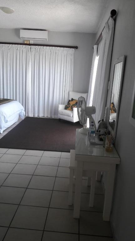 Photo of Casa Do Mar Guest House in Tofo Beach, Mozambique