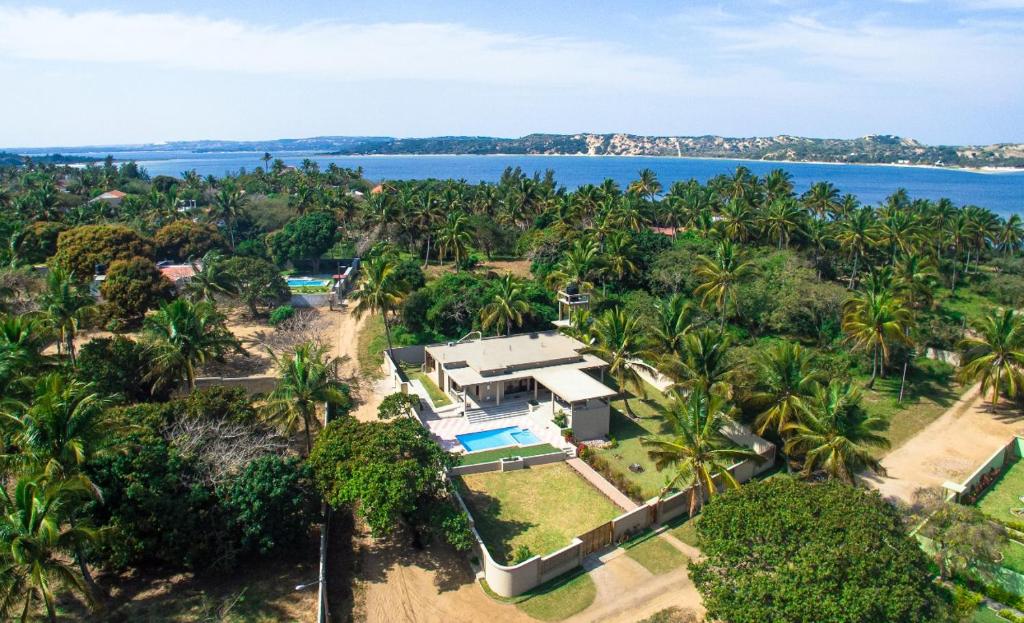 Photo #1 of Bilene beige beach house in Bairro Mahungo, Mozambique