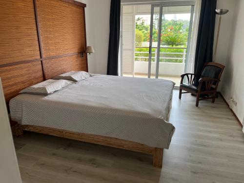 Photo #2 of 4 star Beachfront Hotel apartment in Nouméa, New Caledonia