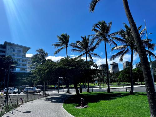 Photo #3 of 4 star Beachfront Hotel apartment in Nouméa, New Caledonia