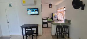 Photo #4 of Ocean View in Corn Island, Nicaragua