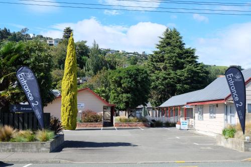 Photo #2 of Castles Motel & Driftwood Motel in Nelson, New Zealand