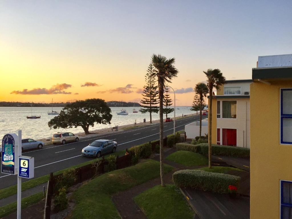 Photo of Bucklands Beach Waterfront Motel in Auckland, New Zealand
