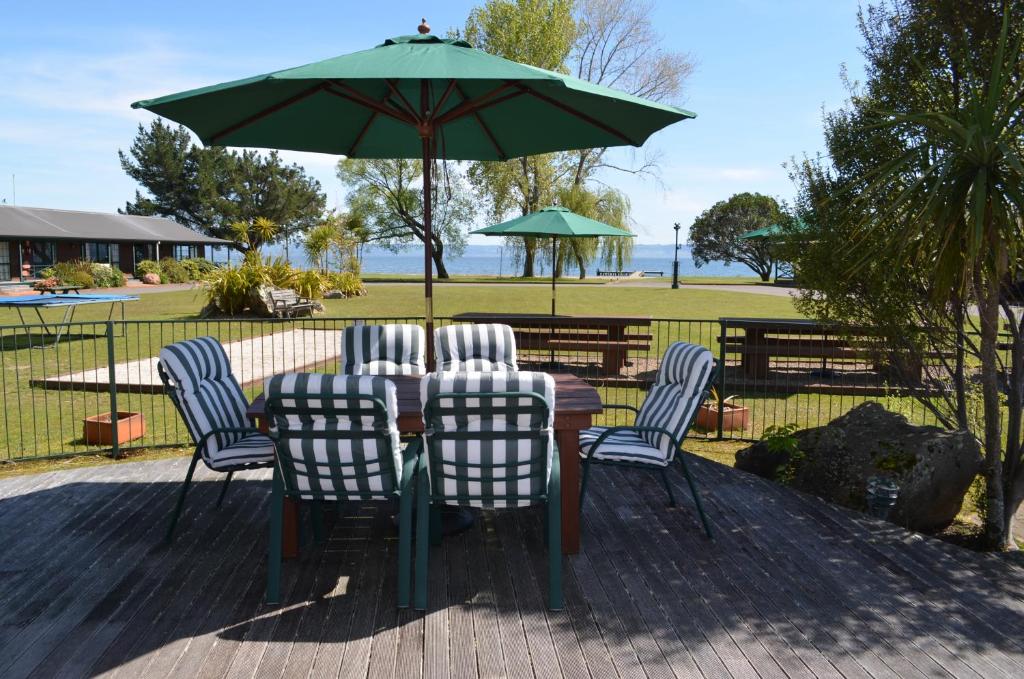 Photo #1 of Cedarwood Lakeside Motel & Conference Venue in Rotorua, New Zealand