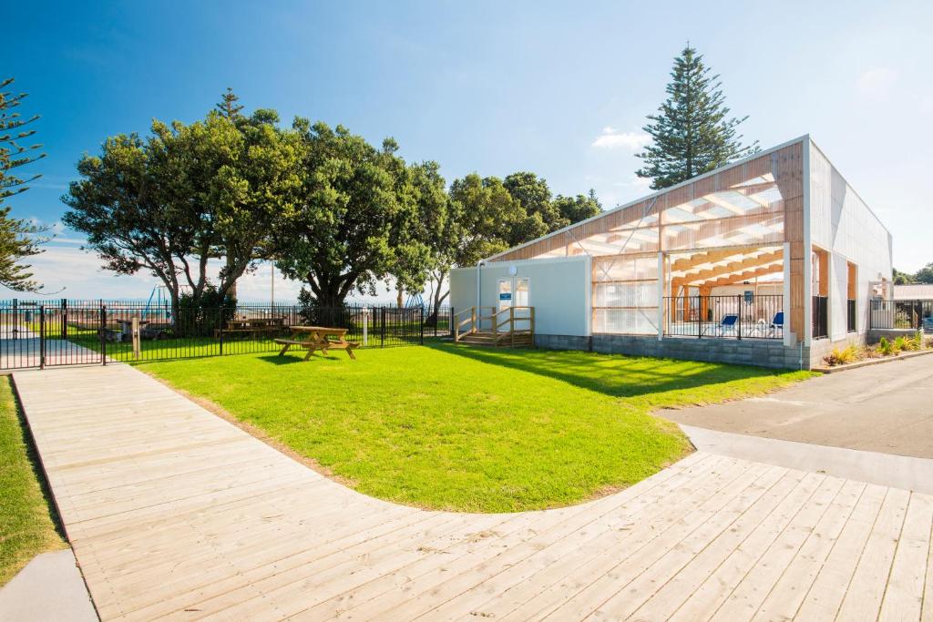 Photo of Waikanae Beach TOP 10 Holiday Park in Gisborne, New Zealand