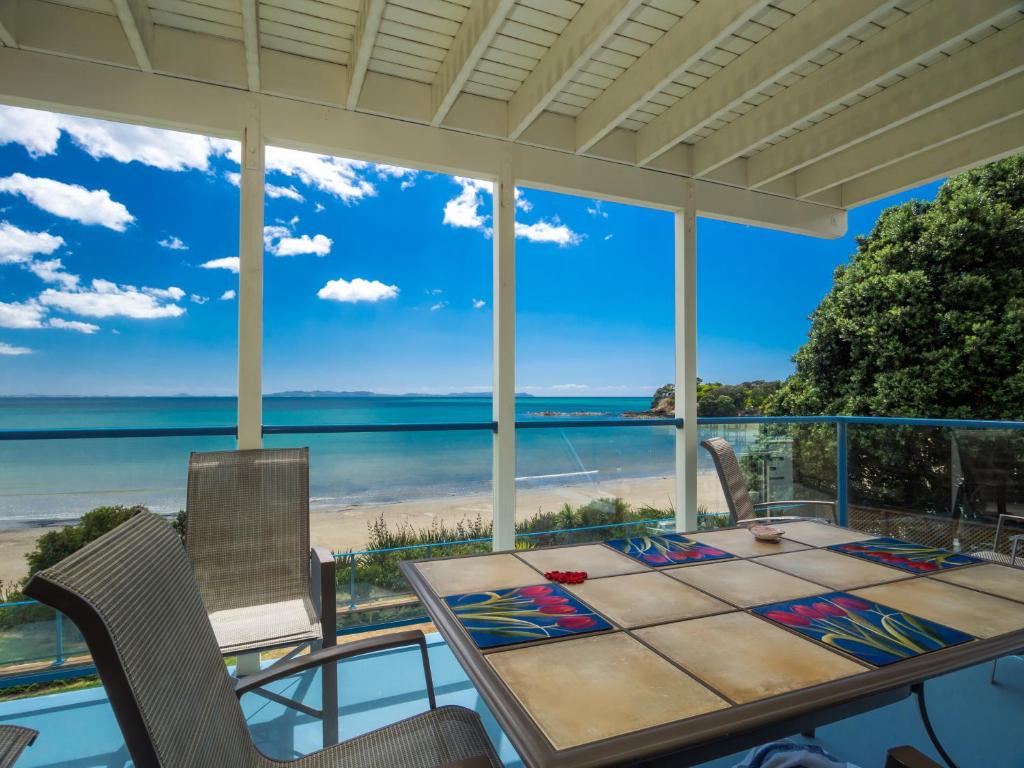 Photo of By the Bay Beachfront Apartments in Coopers Beach, New Zealand