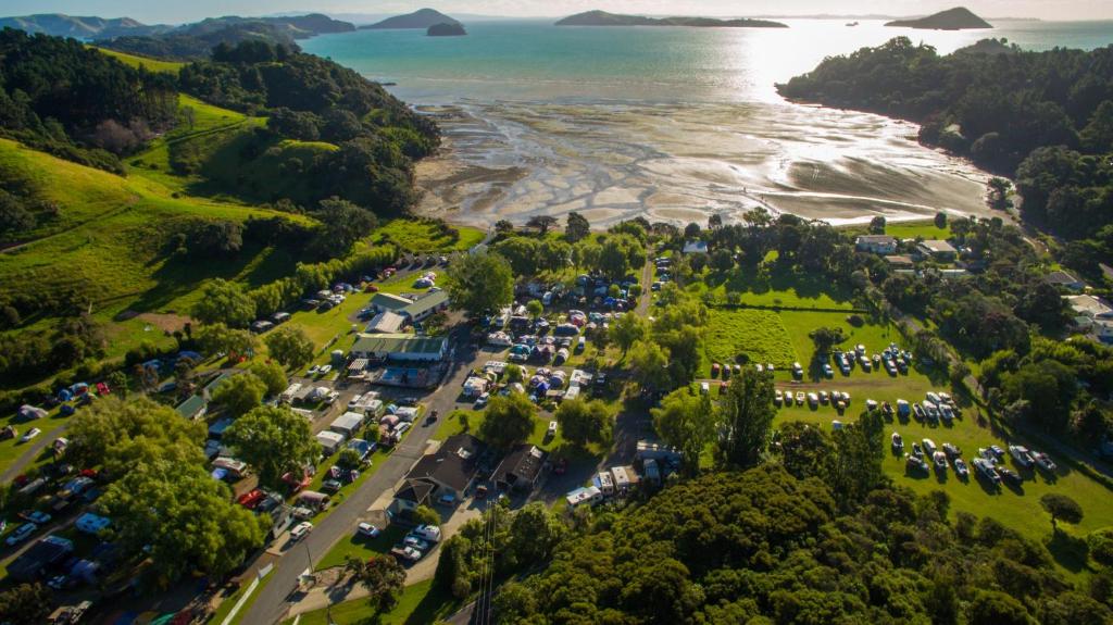 Photo of Coromandel Shelly Beach TOP 10 Holiday Park in Coromandel, New Zealand